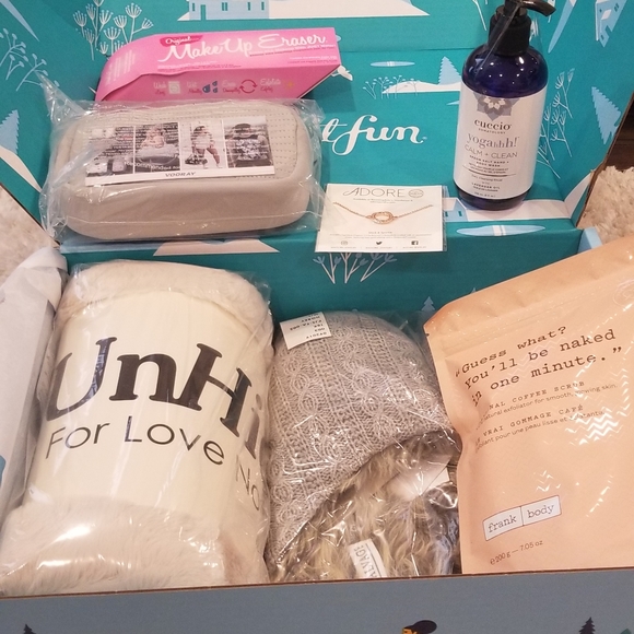 FitFabFun winter boxes - Picture 3 of 6